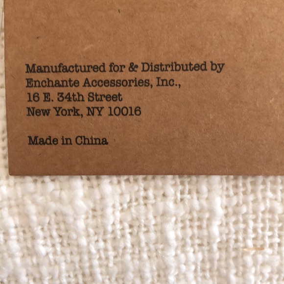 Rae Dunn RELAX Cotton Throw - Picture 4 of 6